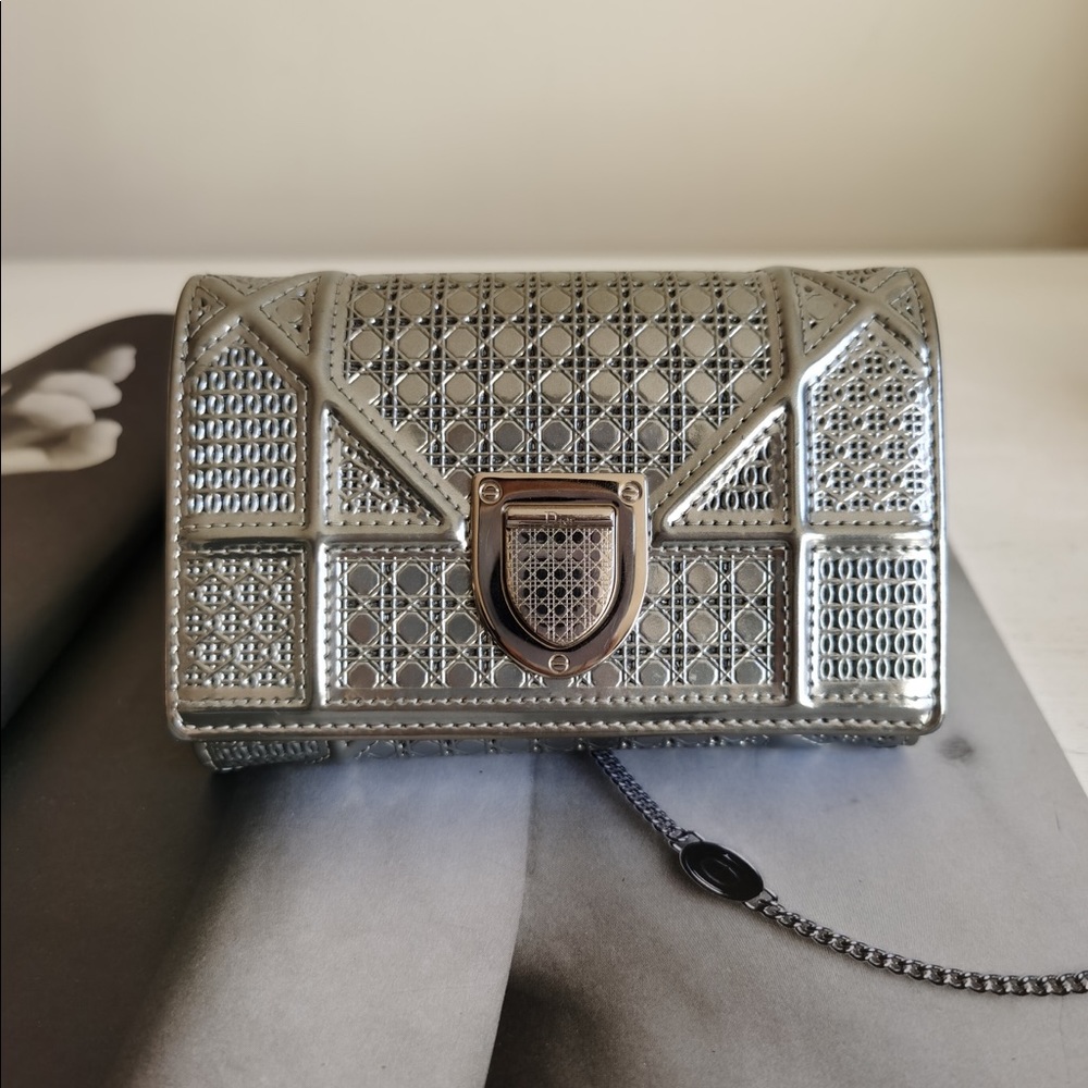 Auth Dior Diorama wallet